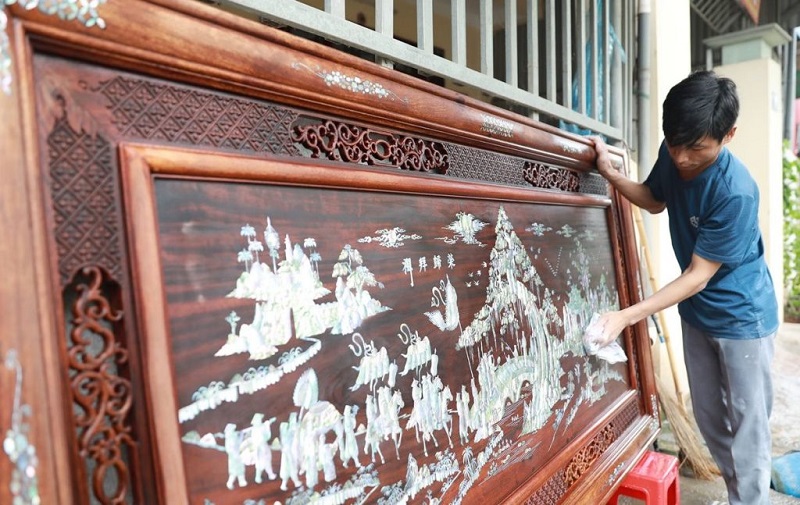 Làng nghề khảm trai Chuôn Ngọ – Tinh hoa từ vỏ ốc và trai